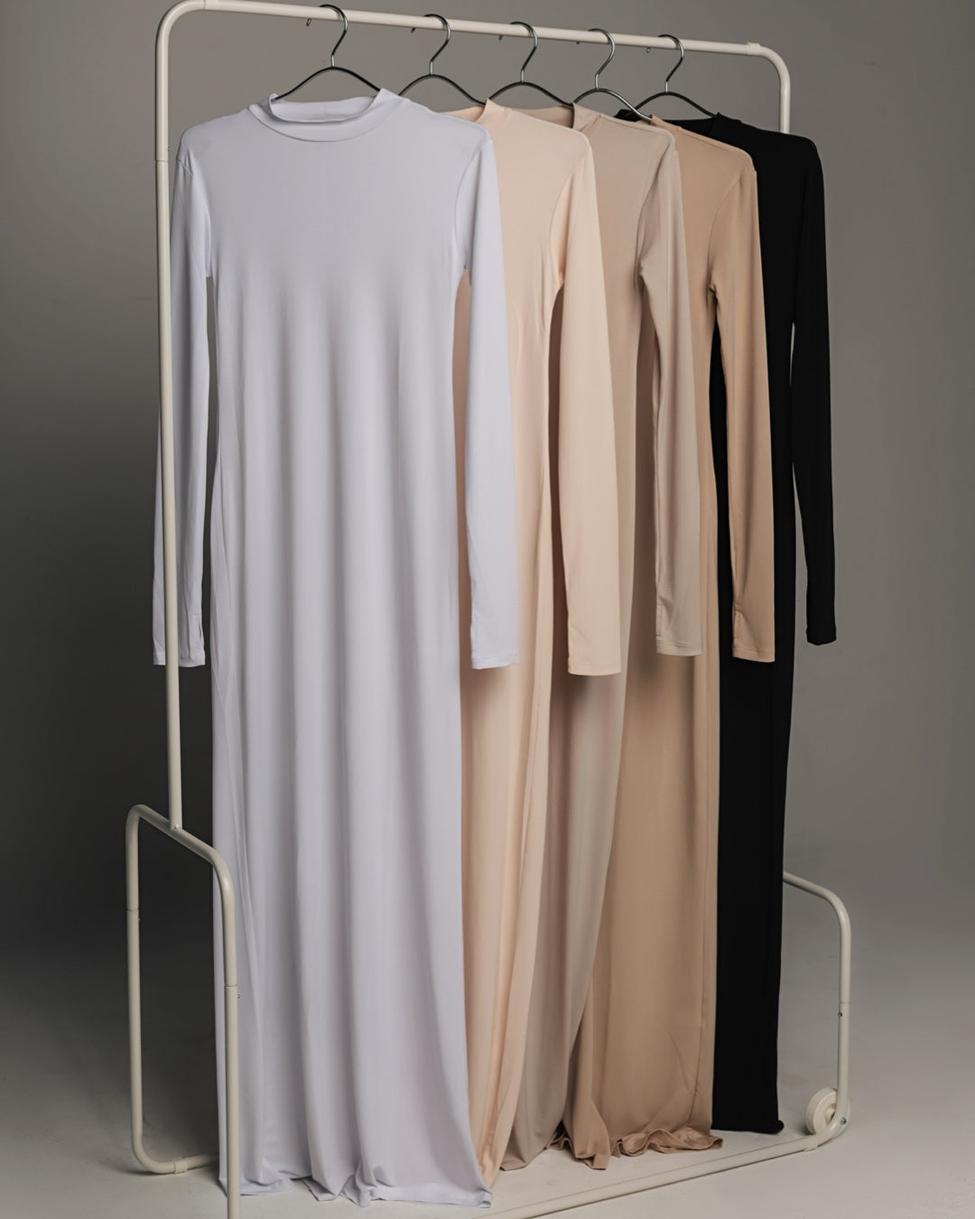 Essential High Neck Long Sleeve Dress Feat Thumbhole