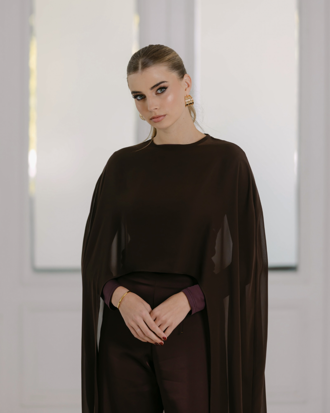 ALLURE CAPE SET