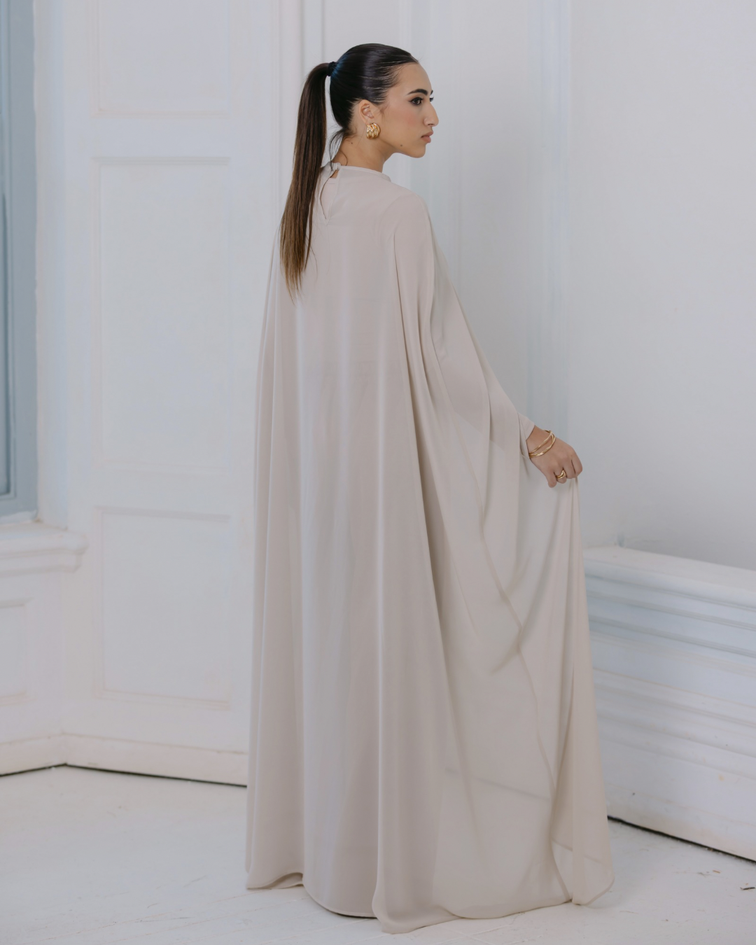 ALLURE CAPE SET
