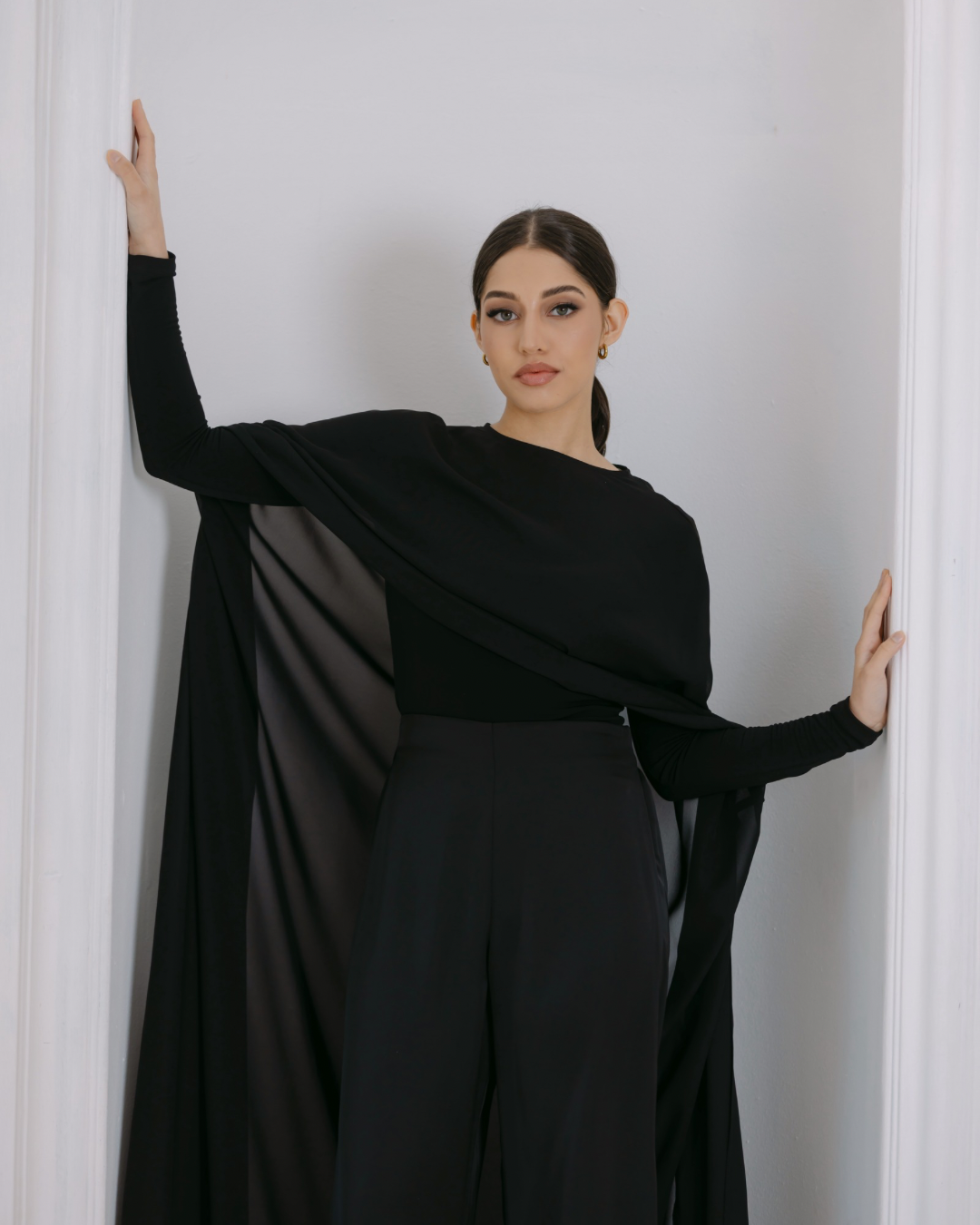 ALLURE CAPE SET
