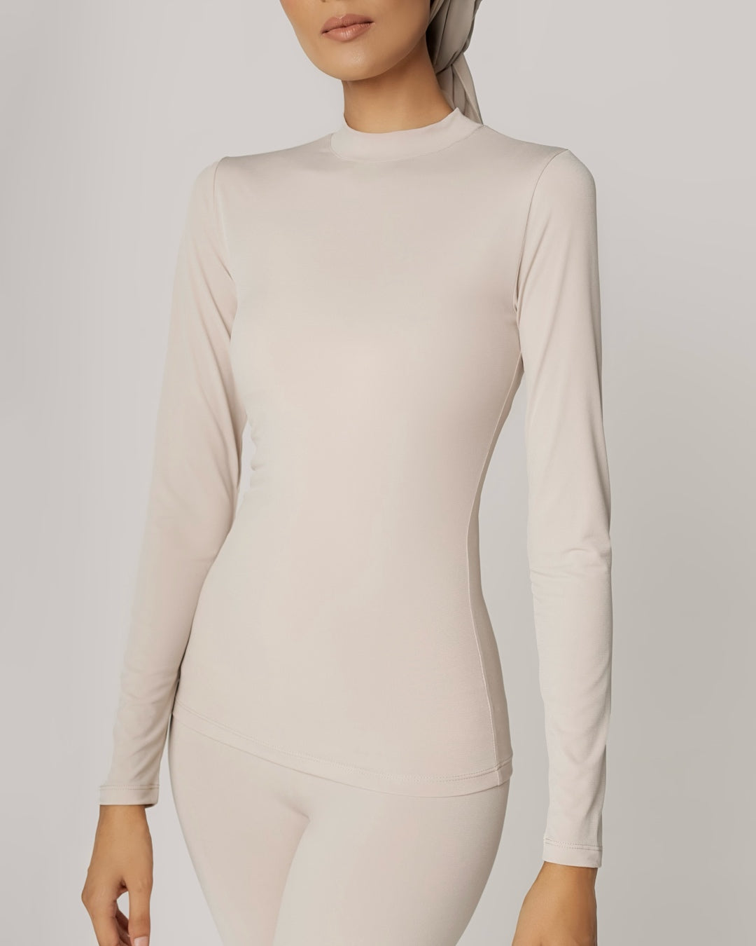 STONE -High Neck Long Sleeve Top